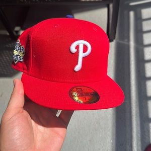 New Phillies 2022 World Series hat purchased at the game